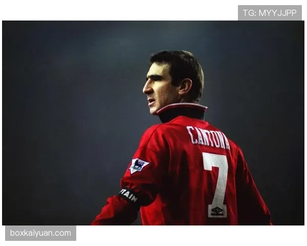 坎通纳重返边锋如何通过盘带撕裂防线？强强对话中的角色回暖解析